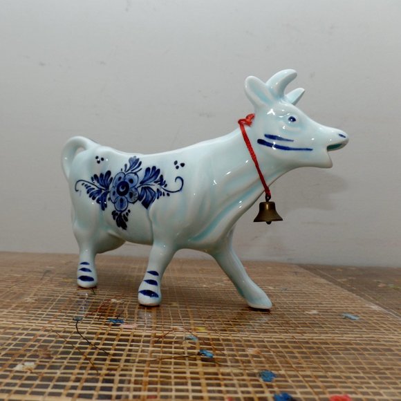 Vintage Porcelain Blue Glazed Delft Cow Creamer DBL Crown Logo w/Bell - Picture 4 of 12
